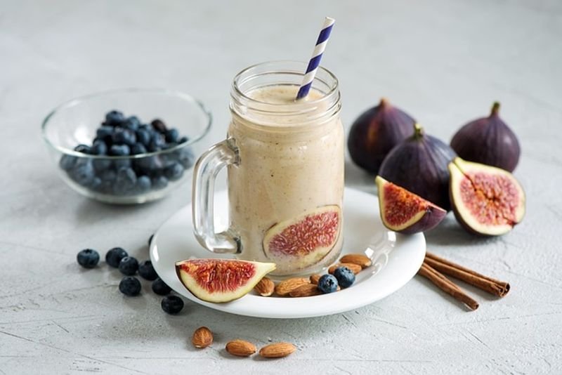 The Ultimate Guide to Losing Weight with Protein Shakes